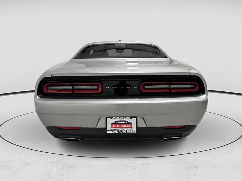 2017 Dodge Challenger SXT