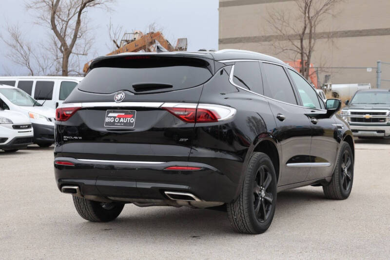 2023 Buick Enclave Essence