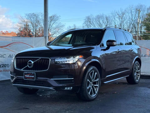 2018 Volvo XC90 T6 Momentum