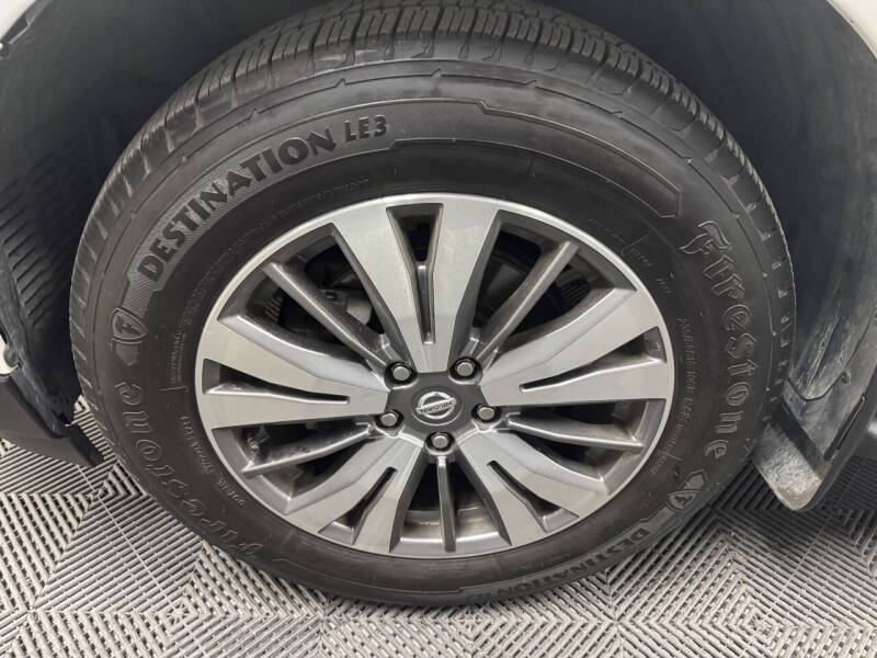 2019 Nissan Pathfinder S