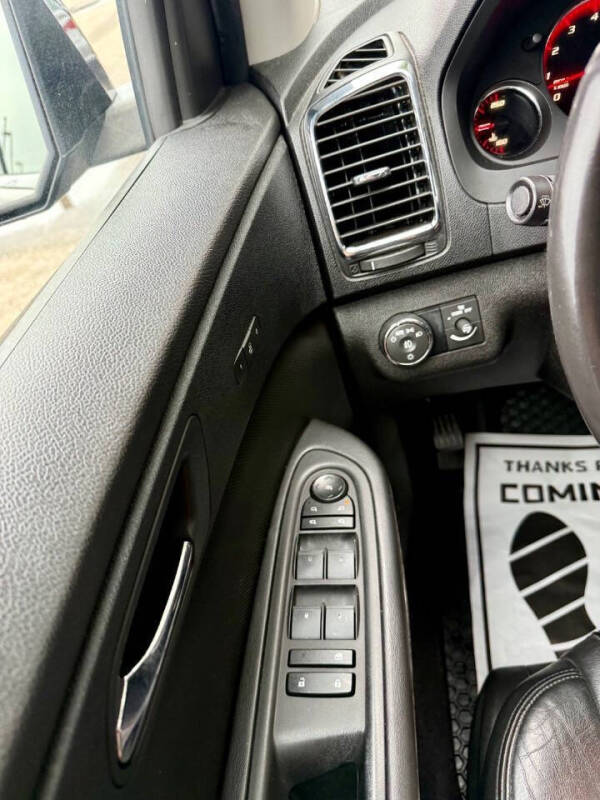 2011 GMC Acadia Denali