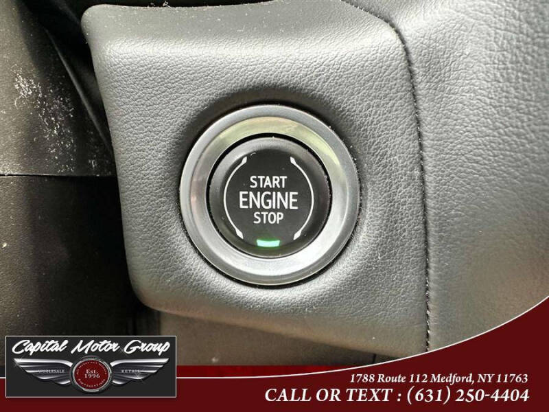 2021 GMC Yukon XL AT4