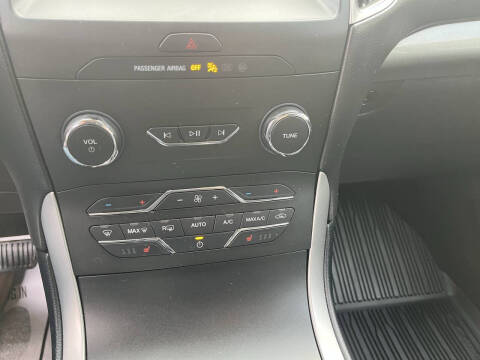 2019 Ford Edge SEL