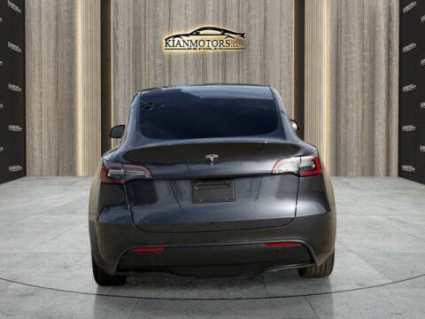 2024 Tesla Model Y Long Range