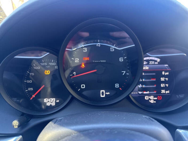 2019 Porsche 718 Cayman