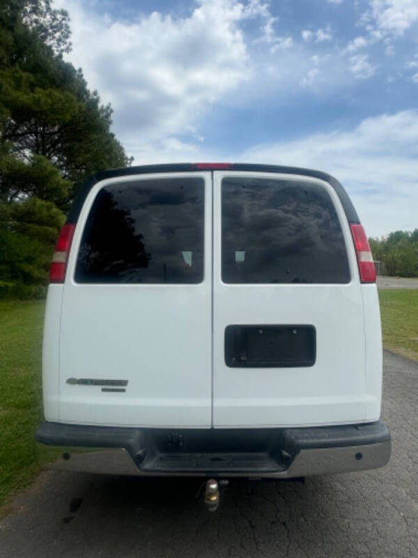 2016 Chevrolet Express LT 2500