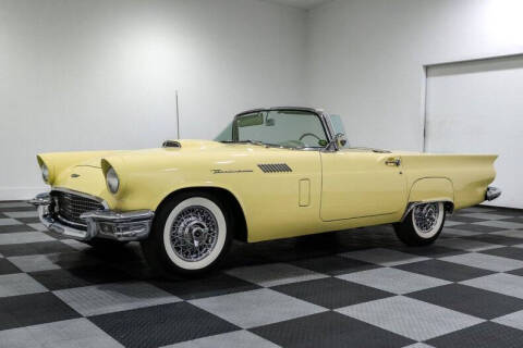 1957 Ford Thunderbird