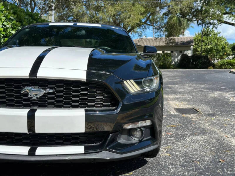2017 Ford Mustang EcoBoost Premium