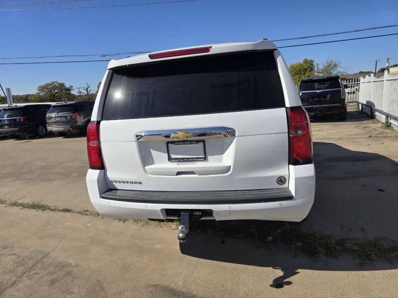 2017 Chevrolet Suburban LT