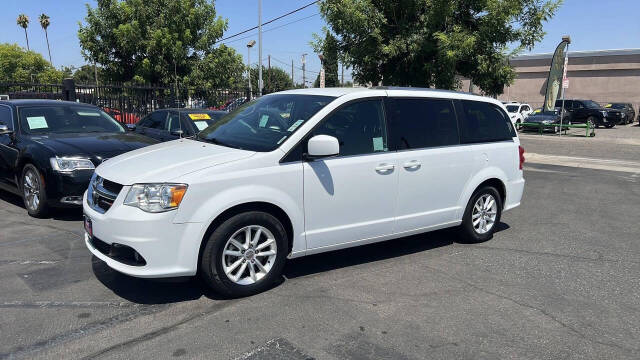 2019 Dodge Grand Caravan for sale at Auto Plaza in Fresno, CA