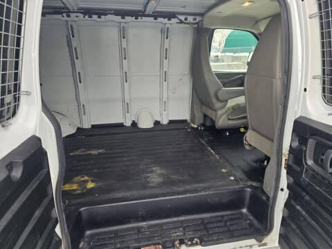 2017 Chevrolet Express 2500