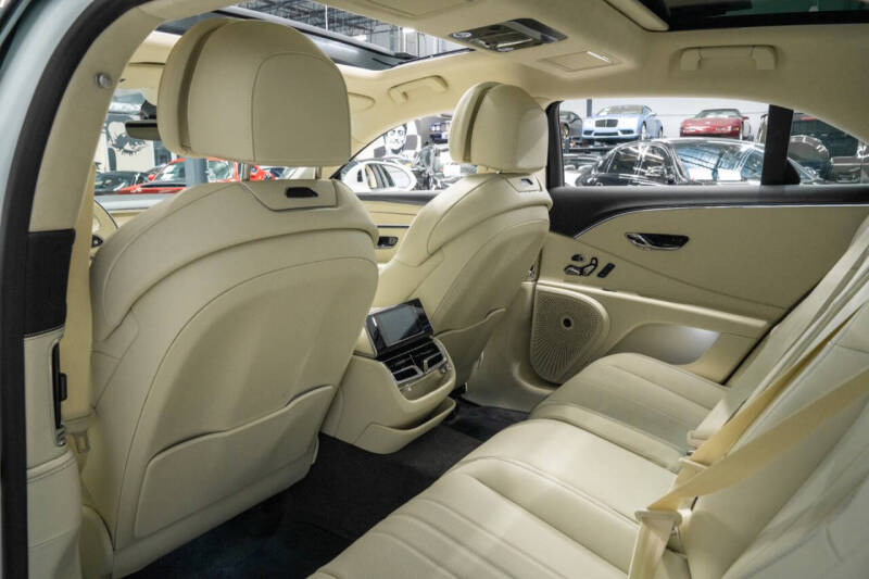 2024 Bentley Flying Spur