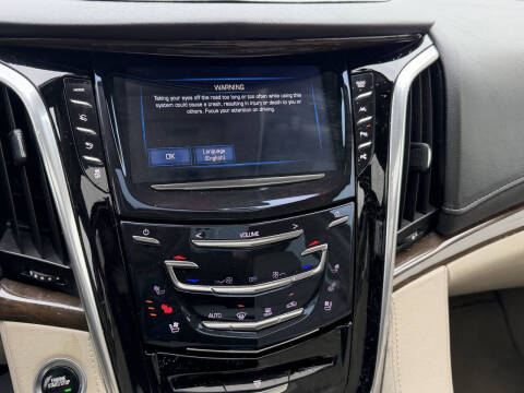 2020 Cadillac Escalade Premium Luxury