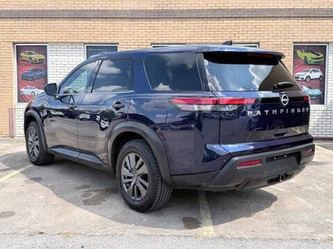 2022 Nissan Pathfinder S