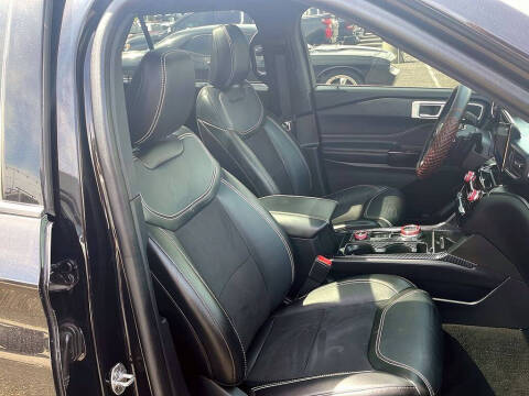 2022 Ford Explorer ST