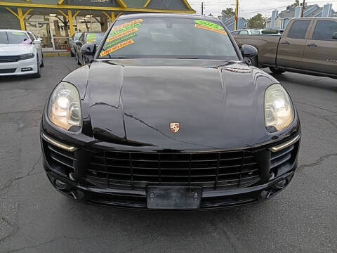 2015 Porsche Macan S