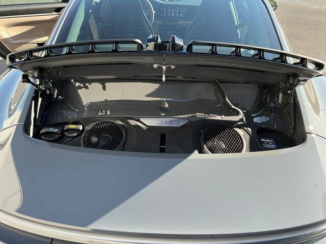 2026 Porsche 911 Carrera