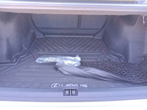 2024 Lexus IS 350 F SPORT Design