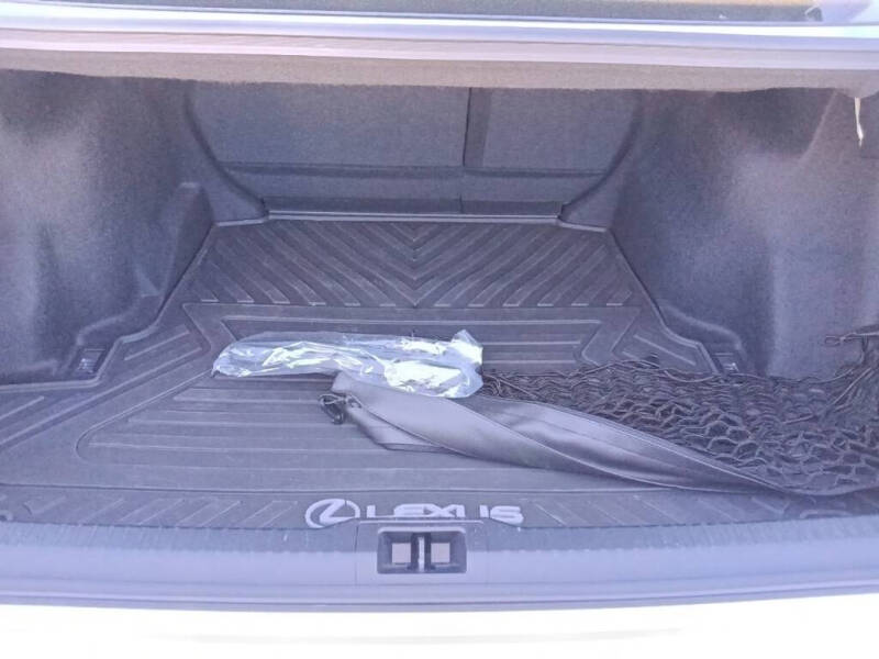 2024 Lexus IS 350 F SPORT Design