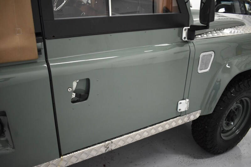 1996 Land Rover Defender
