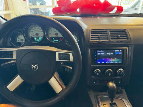 2010 Dodge Challenger SRT8