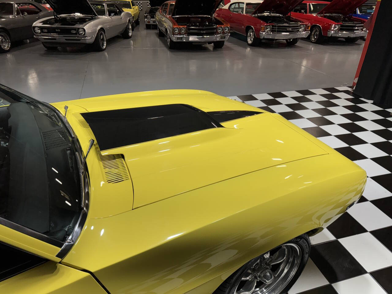 1969 Chevrolet Camaro 31