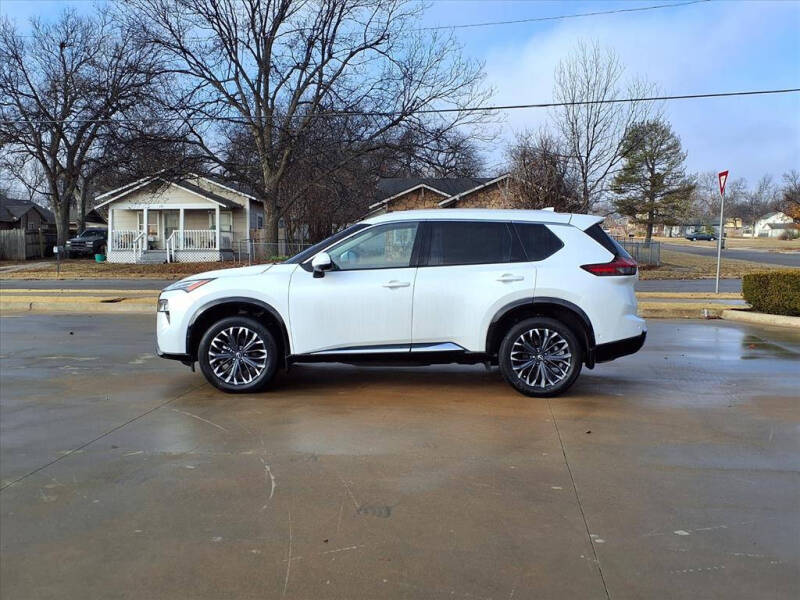 2024 Nissan Rogue Platinum