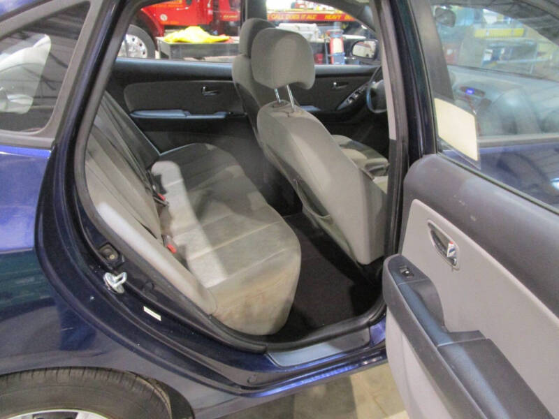 2010 Hyundai Elantra Blue