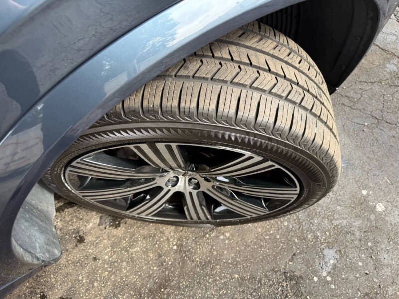 2022 Volvo XC90 T6 Inscription 7-Passenger