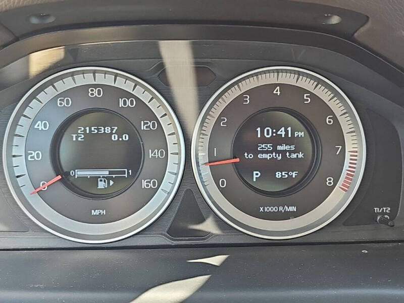 2013 Volvo XC70 3.2