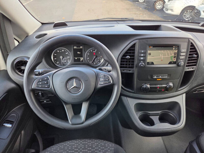 2023 Mercedes-Benz Metris Cargo