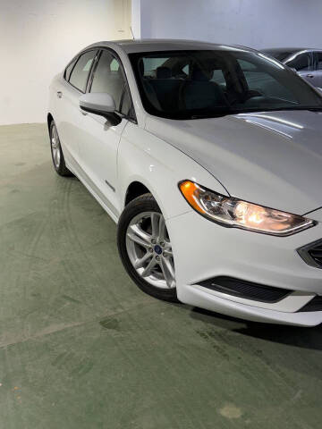 2018 Ford Fusion Hybrid SE