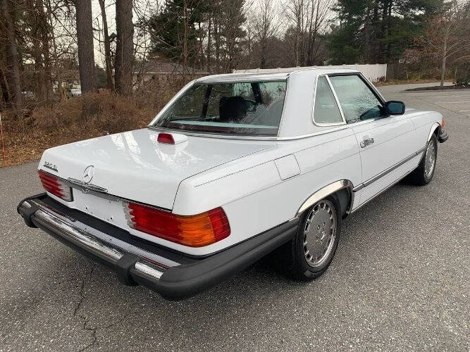 1986 Mercedes-Benz 560-Class 560 SL