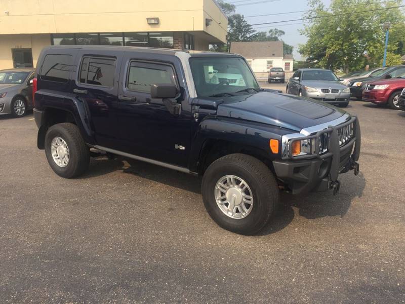 2007 HUMMER H3 for sale at GREAT DEAL AUTO SALES in Center Line MI