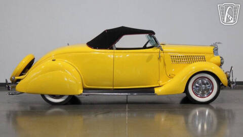 1935 Ford Deluxe