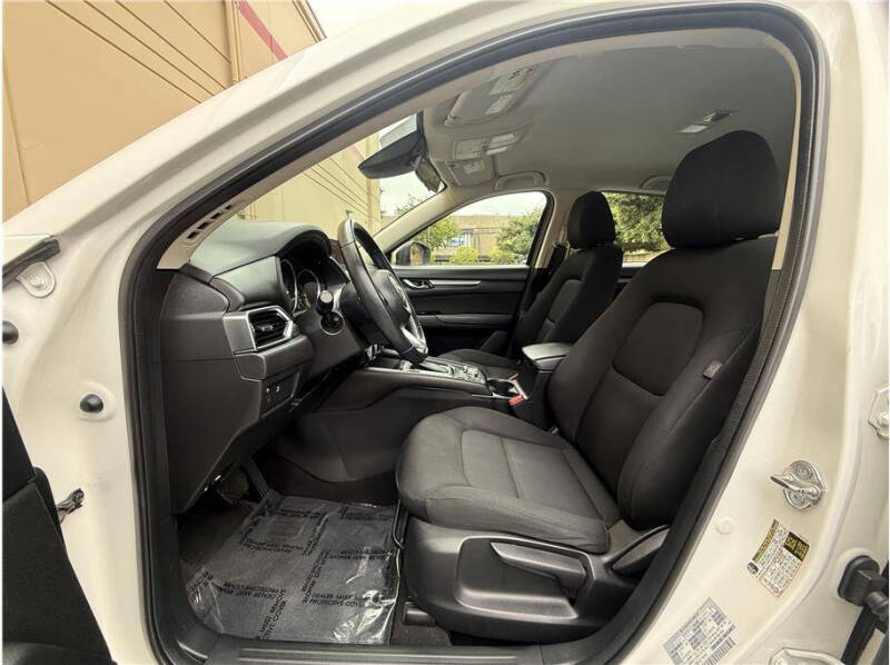 2019 Mazda CX-5 Sport