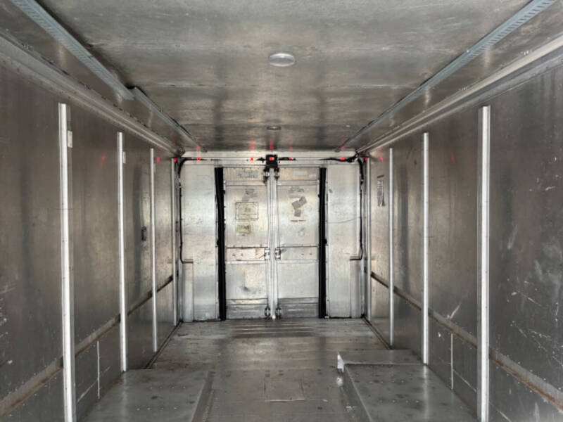 2006 Ford E350 Step Van