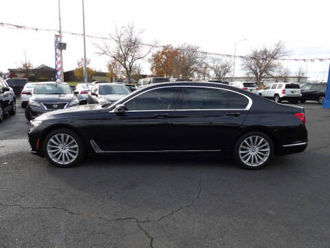 2016 BMW 7 Series 740i