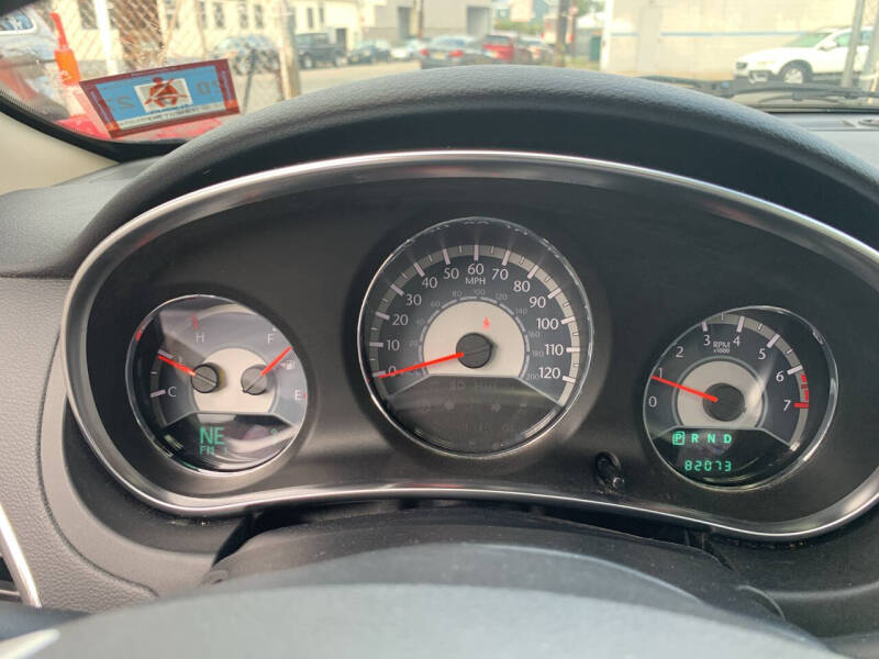 2012 Chrysler 200 Limited