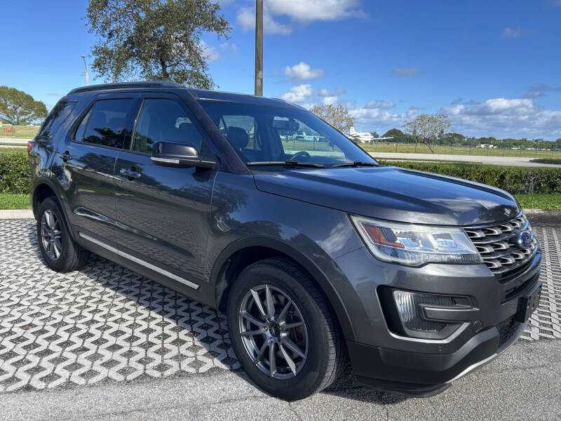 2016 Ford Explorer XLT