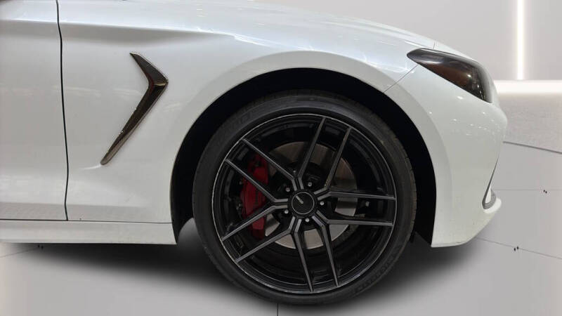 2020 Genesis G70
