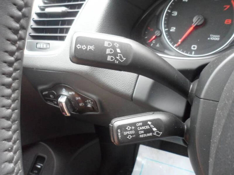 2012 Audi Q5 2.0T quattro Premium Plus