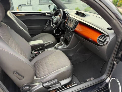 2013 Volkswagen Beetle