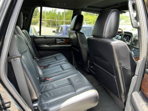2016 Lincoln Navigator Select