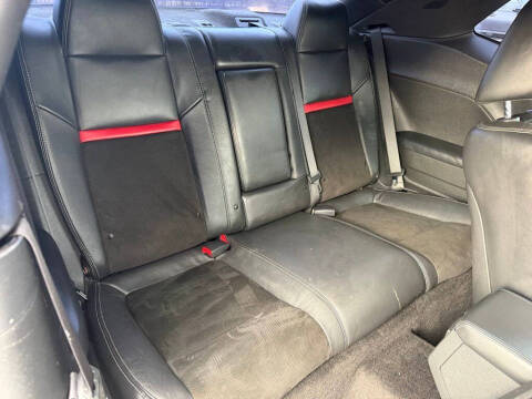 2011 Dodge Challenger SRT8 392