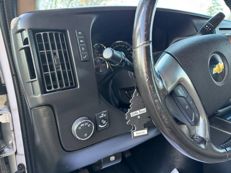 2016 Chevrolet Express 3500