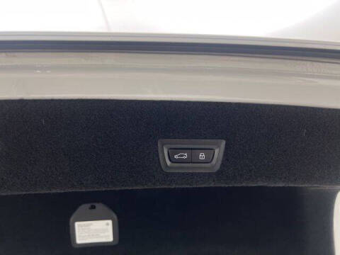 2025 BMW 7 Series 740i xDrive