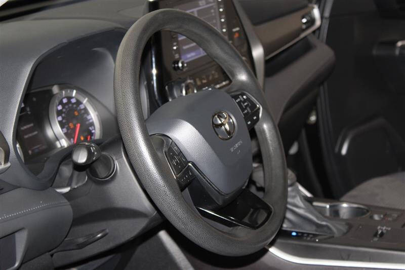 2021 Toyota Highlander L