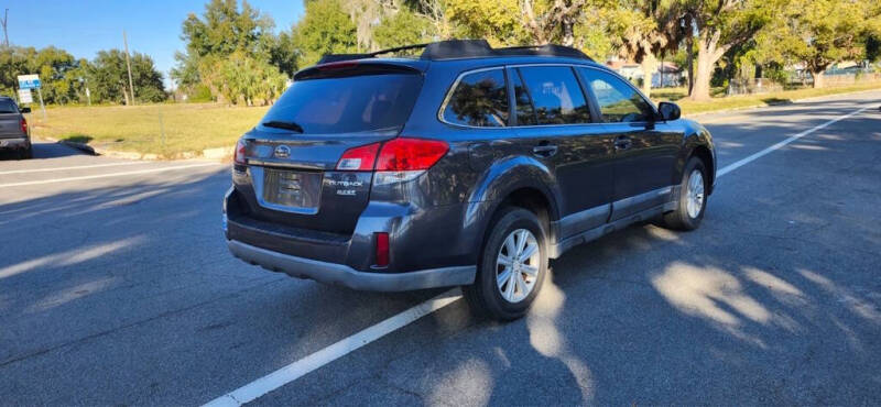 2011 Subaru Outback 2.5i
