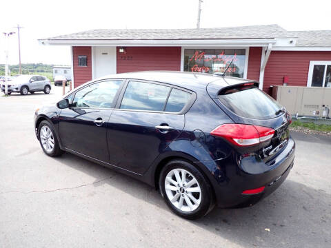 2017 Kia Forte5 LX